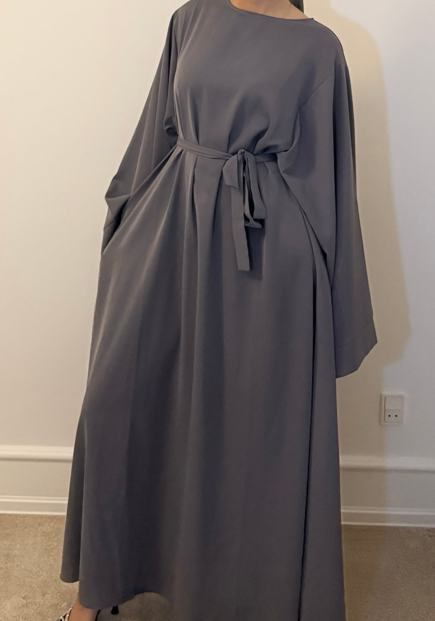 The basic abaya